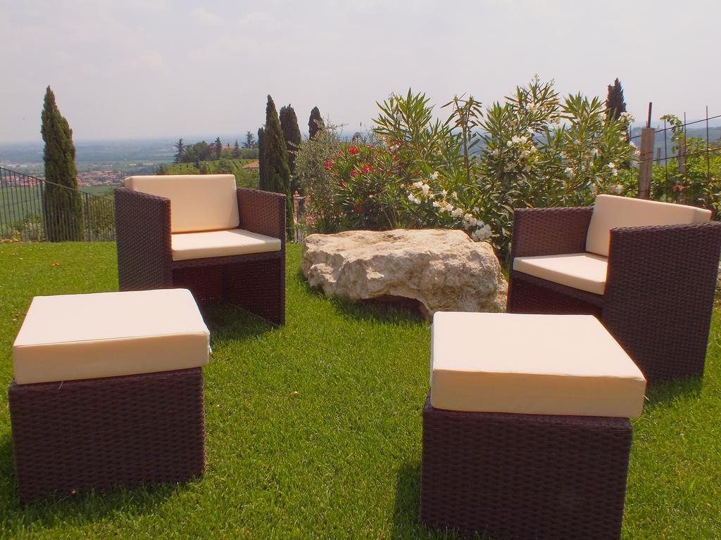 Villa Oleandri 산피에트로인카리아노 외부 사진